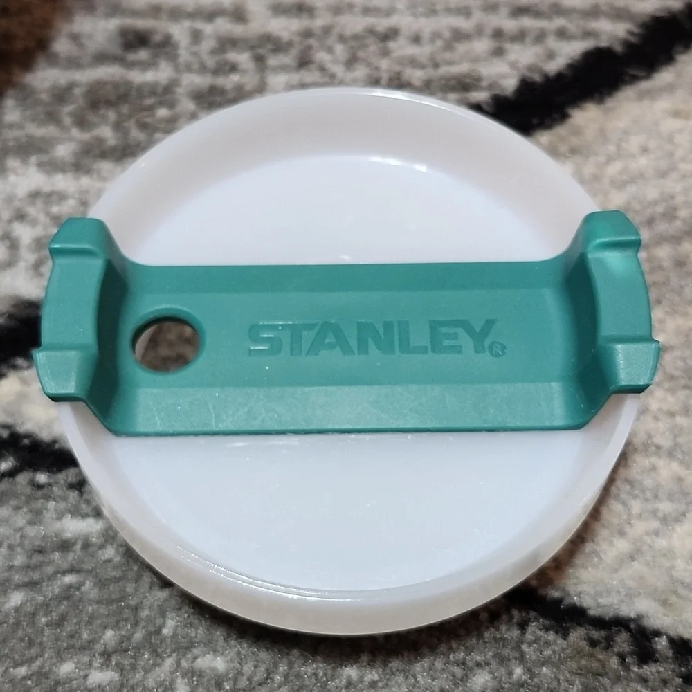 STANLEY ADVENTURE QUENCHER H2.0 TRAVEL SEAFOAM TUMBLER - Picture 11 of 13